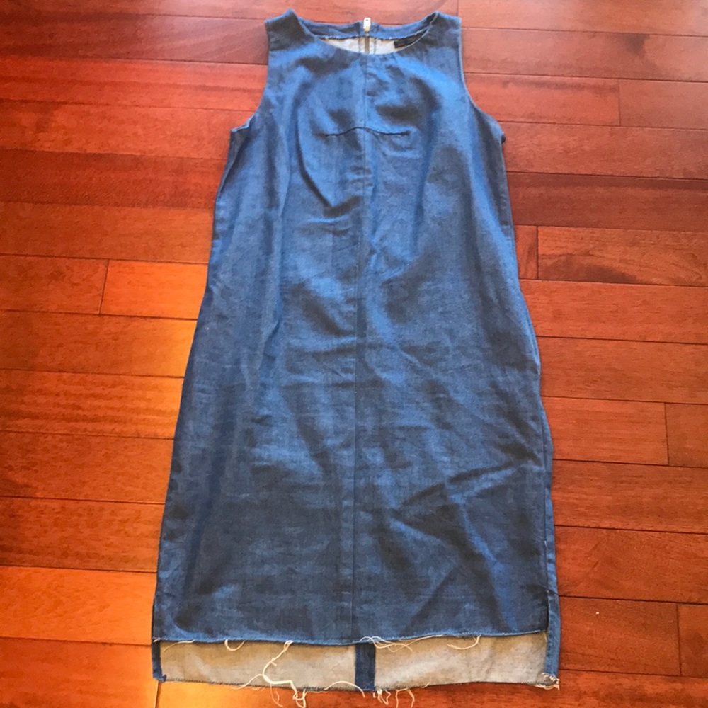👗Zara denim midi dress